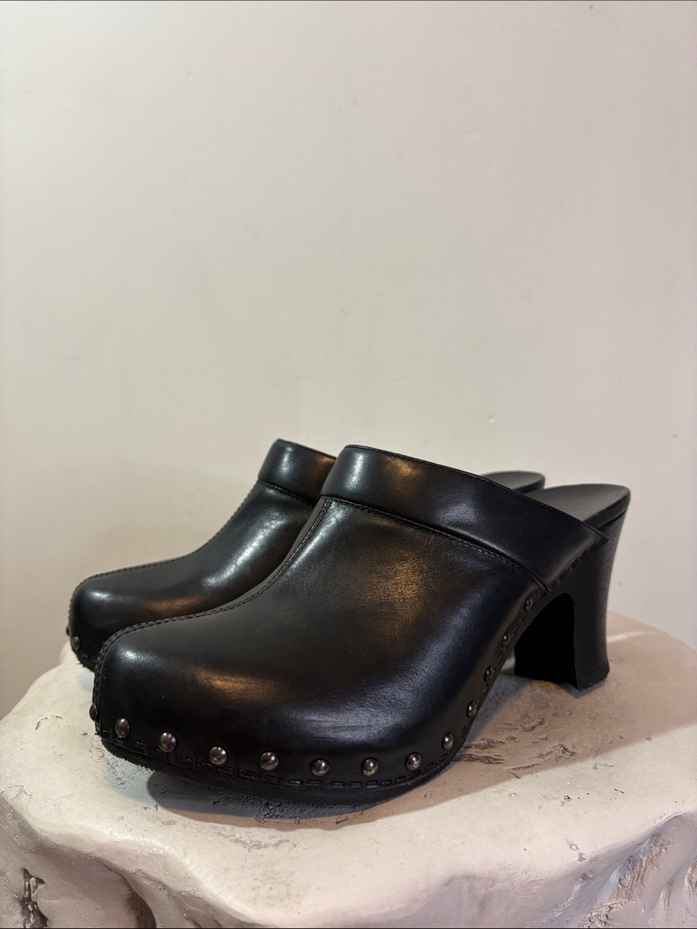 Black Leather Nailhead Stud Rivet Dansko Women's Rae Block Heel Clogs Size 42